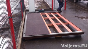 voljero grindys 1